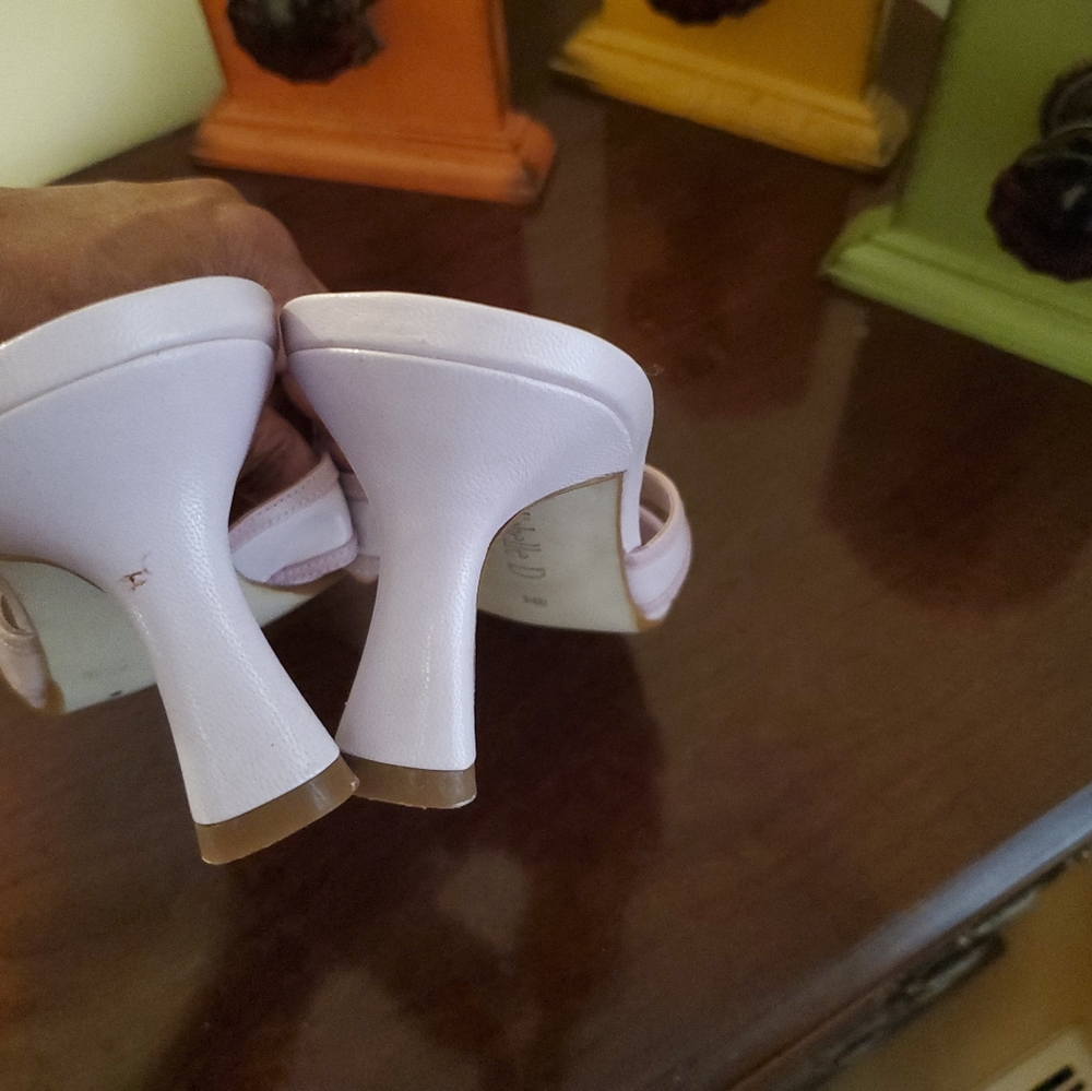 FINAL MARKDOWN: Open Back Sandal - Picture 2 of 3